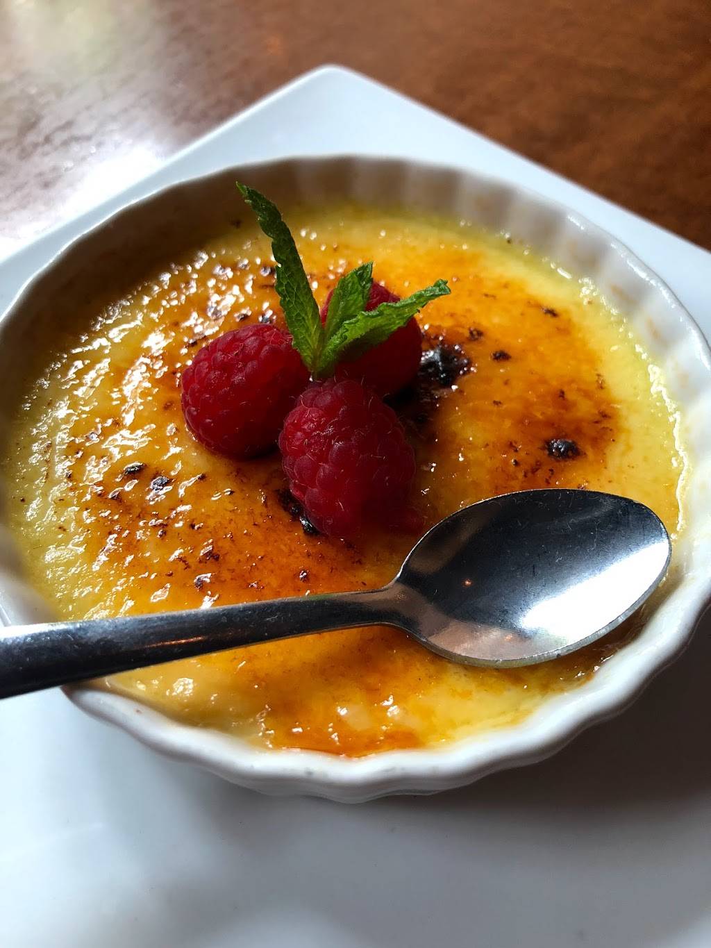 Medina Oven & Bar | restaurant | 2304 Victory Park Ln, Dallas, TX 75219, USA | 2149790003 OR +1 214-979-0003