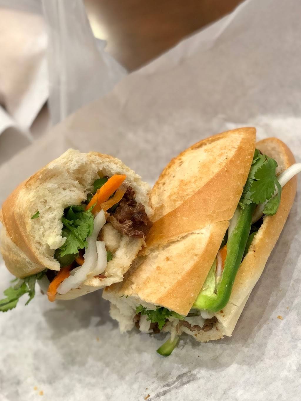 Thien Huong Sandwiches & Bakery | restaurant | 1631 E Capitol Expy #106, San Jose, CA 95121, USA | 4084993638 OR +1 408-499-3638