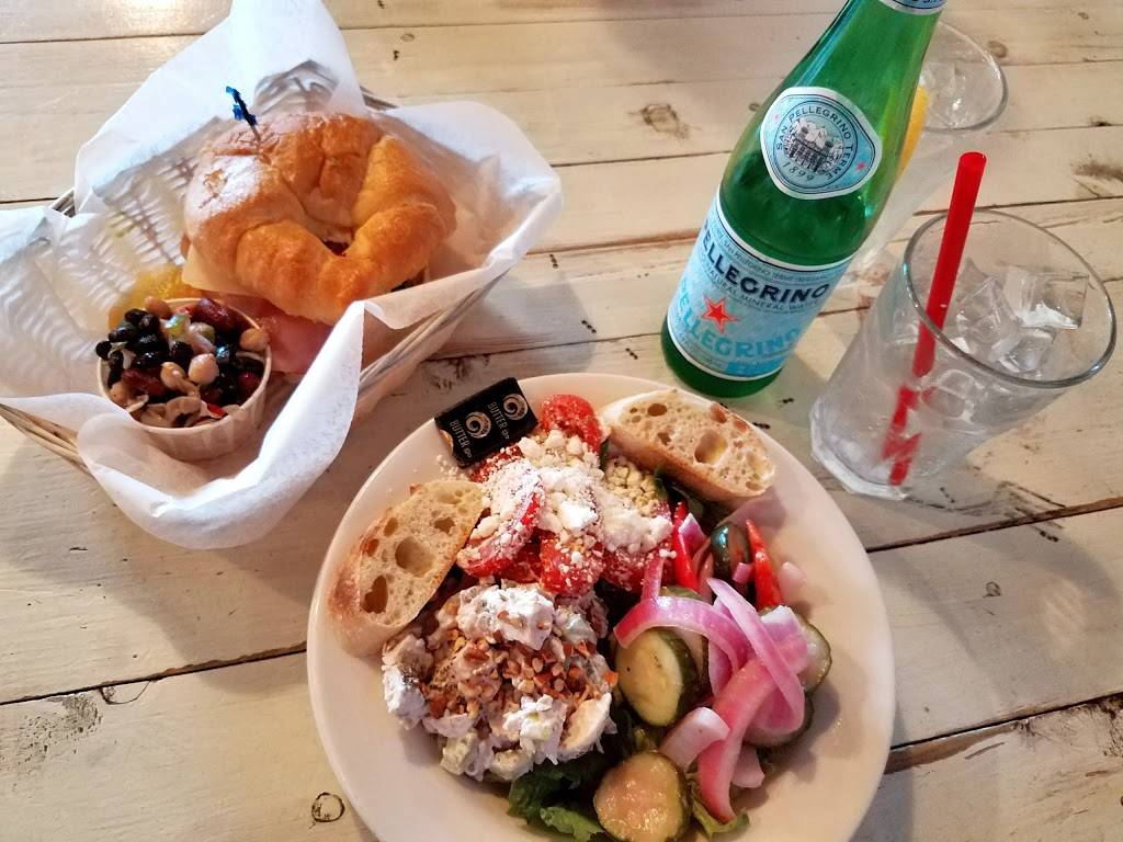 Cranberries | restaurant | 1904 Knob Creek Rd #5, Johnson City, TN 37604, USA | 4232828765 OR +1 423-282-8765