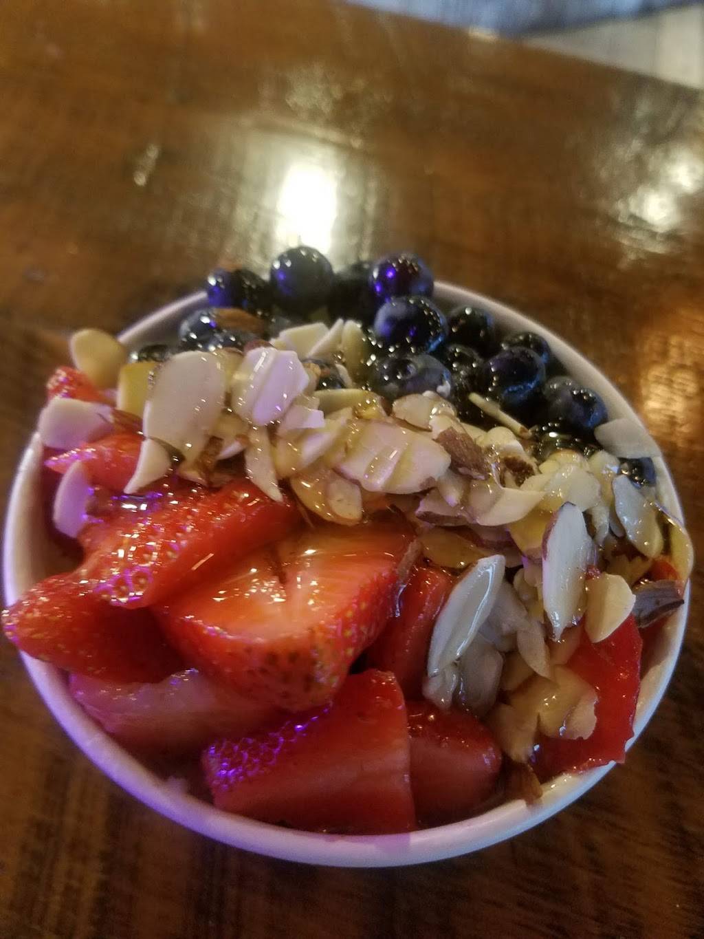 Playa Bowls | restaurant | 224 Rte 37 E, Toms River, NJ 08753, USA | 7322442700 OR +1 732-244-2700