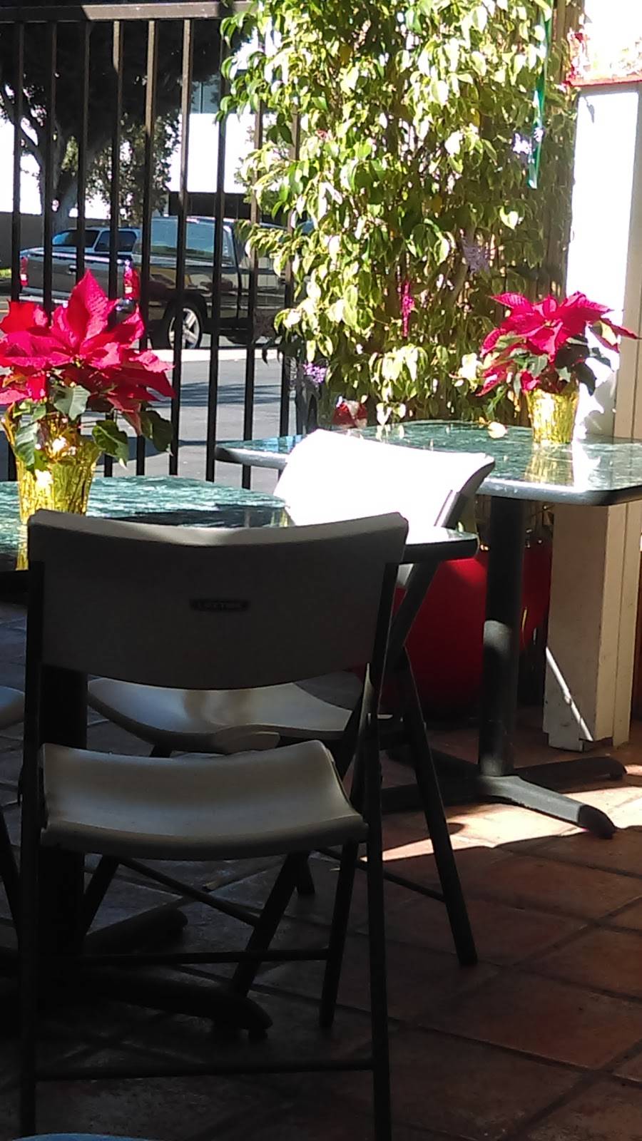 Fiesta Taco | restaurant | 1110 N Hollywood Way, Burbank, CA 91505, USA | 8185586645 OR +1 818-558-6645