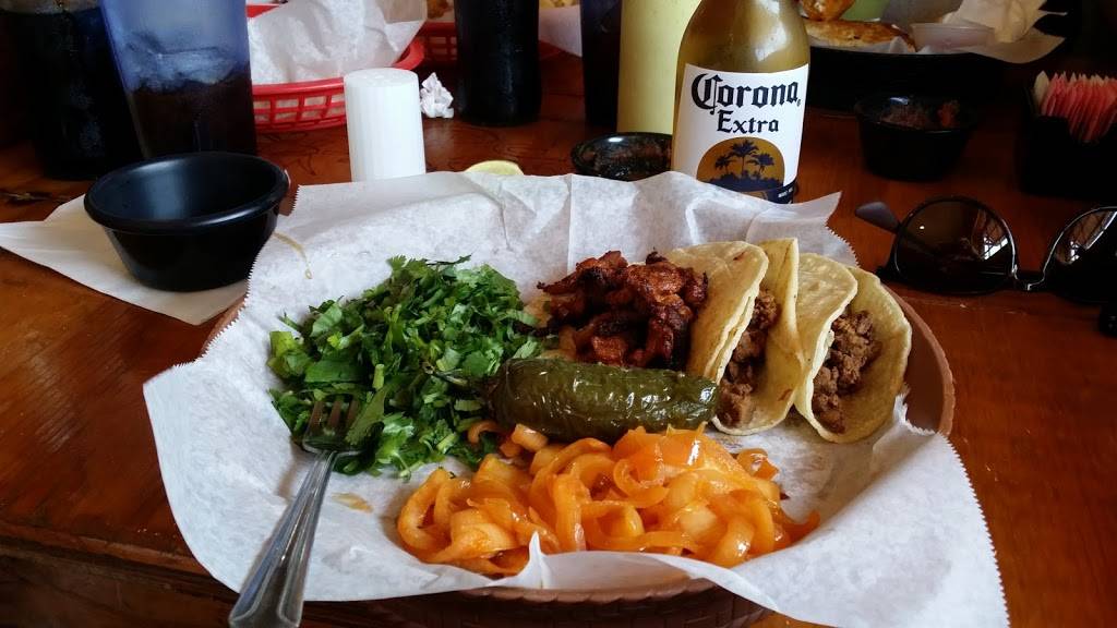 Rey del Pollo (The Chicken King) | restaurant | 10092 Kleckley Dr, Houston, TX 77075, USA | 7139430355 OR +1 713-943-0355