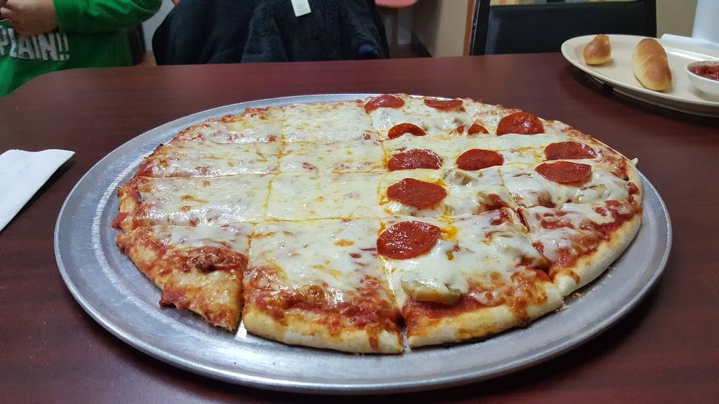 Maddys Pizzaria | restaurant | 105 S Main St, Sardinia, OH 45171, USA | 9374462222 OR +1 937-446-2222