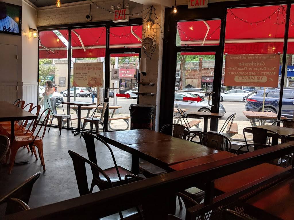 Yo-Burger | restaurant | 3726 Riverdale Ave, Bronx, NY 10463, USA | 7187086828 OR +1 718-708-6828