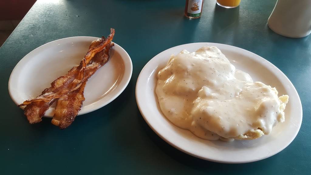 Angelinas Cafe | cafe | 101 Boonville Rd, Jefferson City, MO 65109, USA | 5738933200 OR +1 573-893-3200