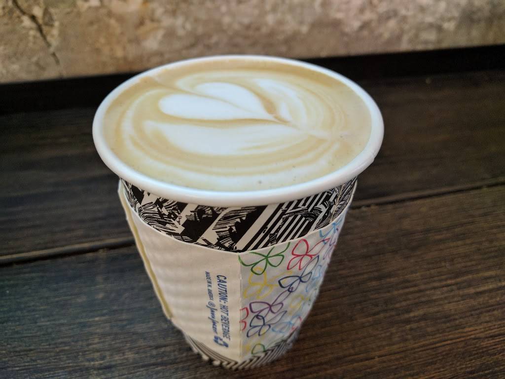 Alfred Coffee Melrose Place | cafe | 8428 Melrose Pl, Los Angeles, CA 90069, USA | 3239440811 OR +1 323-944-0811