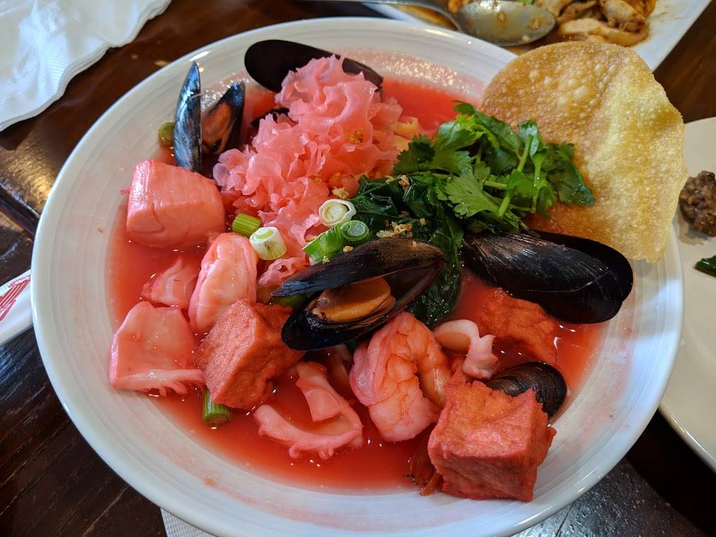 Monsoon Siam | restaurant | 2045 Atwood Ave, Madison, WI 53704, USA | 6082849282 OR +1 608-284-9282