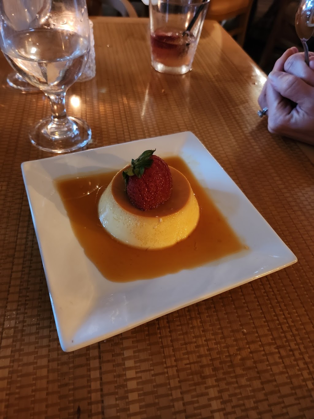 Valencia | restaurant | 315 N Vermont St, Covington, LA 70433, USA | 9859002151 OR +1 985-900-2151