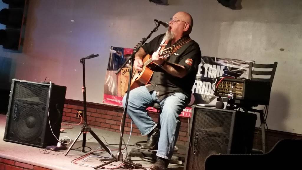 Yesterdaze Bar & Grill | restaurant | 2607 Moody Rd A, Warner Robins, GA 31088, USA | 4789180660 OR +1 478-918-0660