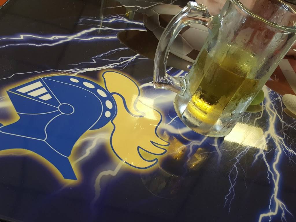 Pizza King | restaurant | 7777 IN-66, Newburgh, IN 47630, USA | 8128533368 OR +1 812-853-3368