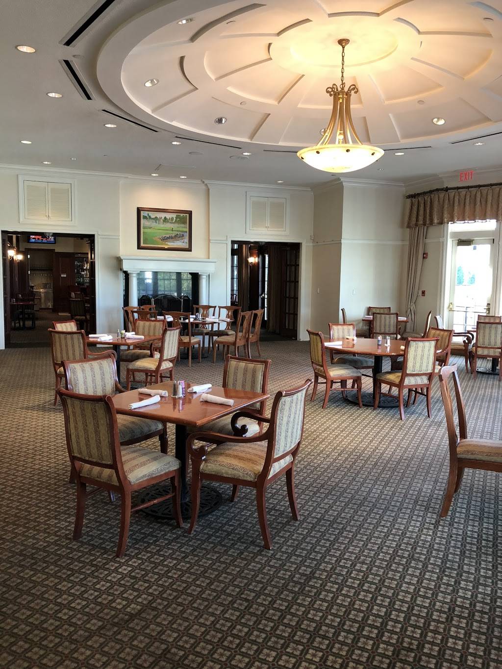 Signature Grille | restaurant | 8302, 3100 Arnold Palmer Dr, Virginia Beach, VA 23456, USA | 7577212900 OR +1 757-721-2900