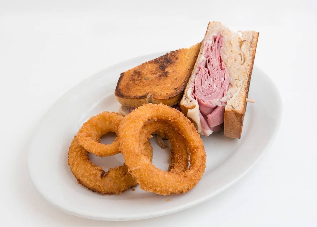 Brooks Burgers | restaurant | 2220 Logan Blvd N Suite 805, Naples, FL 34119, USA | 2394516397 OR +1 239-451-6397