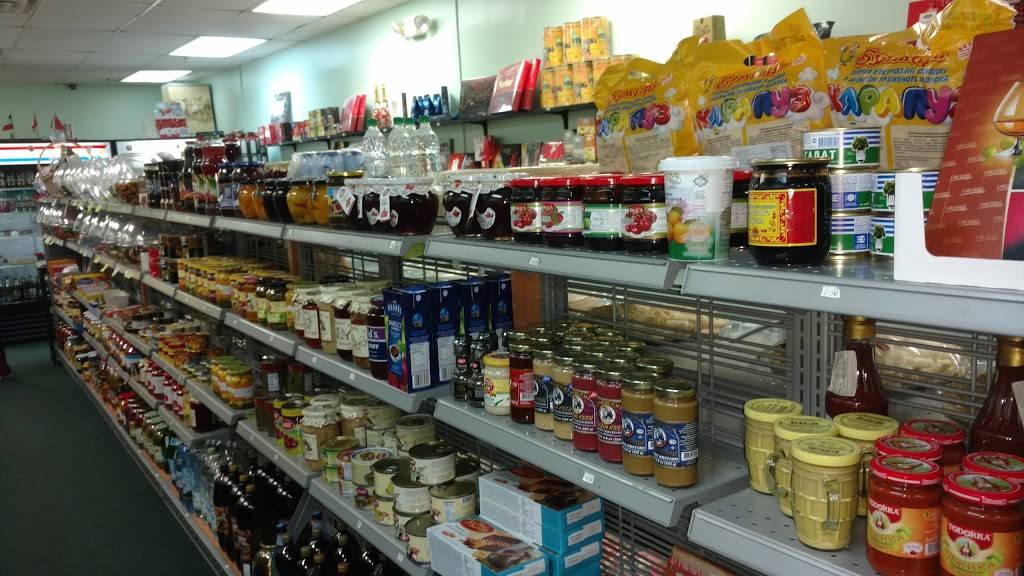 Zumis International Food | restaurant | 2400 S Ridgewood Ave Unit #3, South Daytona, FL 32119, USA | 3866756818 OR +1 386-675-6818