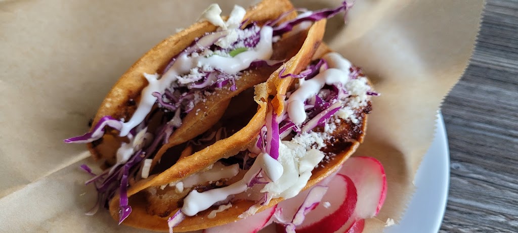 Los Agaves Taqueria | restaurant | 145 E Highland Ave, San Bernardino, CA 92404, USA | 9094749446 OR +1 909-474-9446