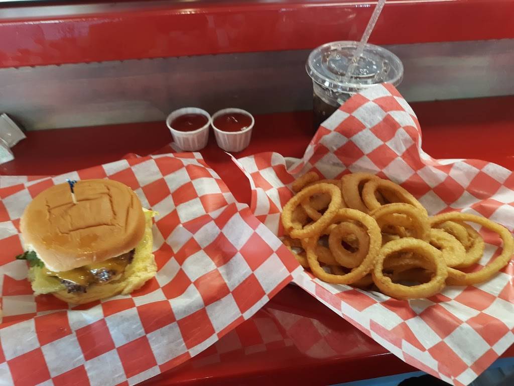 Bushi | restaurant | 531 W Front St, Traverse City, MI 49684, USA | 2312523086 OR +1 231-252-3086