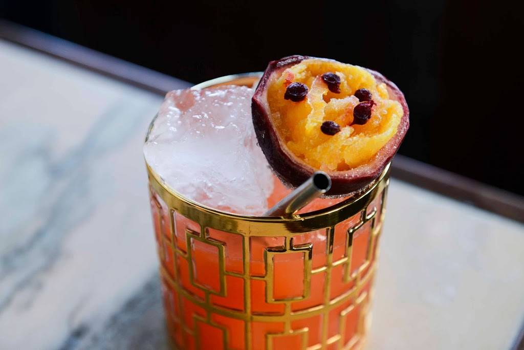 Gwen | restaurant | 6600 Sunset Blvd, Los Angeles, CA 90028, USA | 3239467500 OR +1 323-946-7500