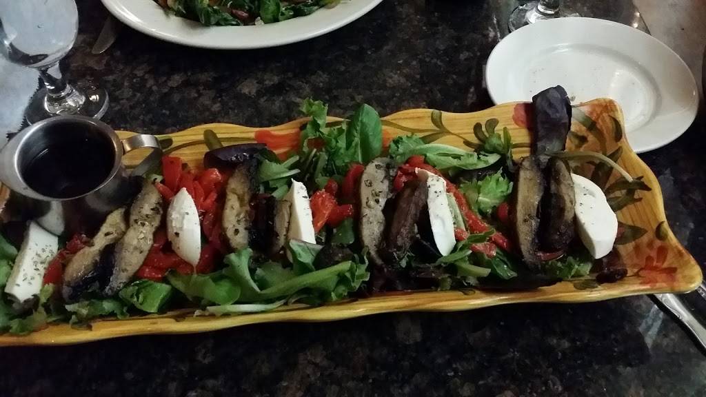 La Vita Mia | restaurant | 38 Hamilton St, Saugus, MA 01906, USA | 7812337227 OR +1 781-233-7227