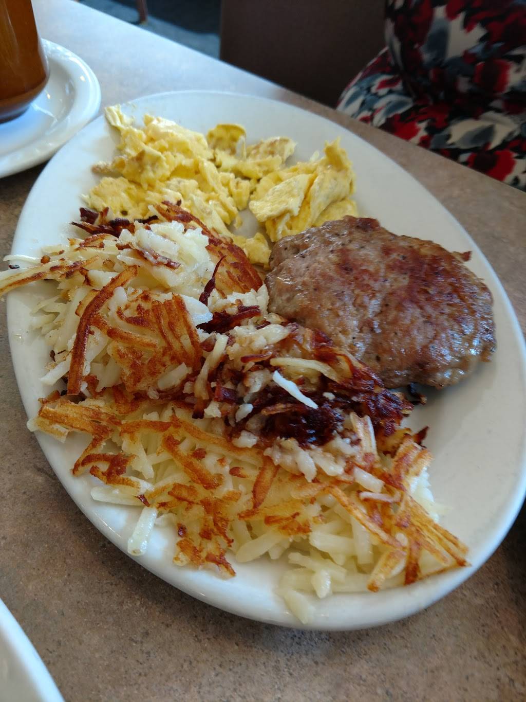 Samanthas Sunny Corner Restaurant | restaurant | 4025 Hills and Dales Rd NW, Canton, OH 44708, USA | 3304930523 OR +1 330-493-0523