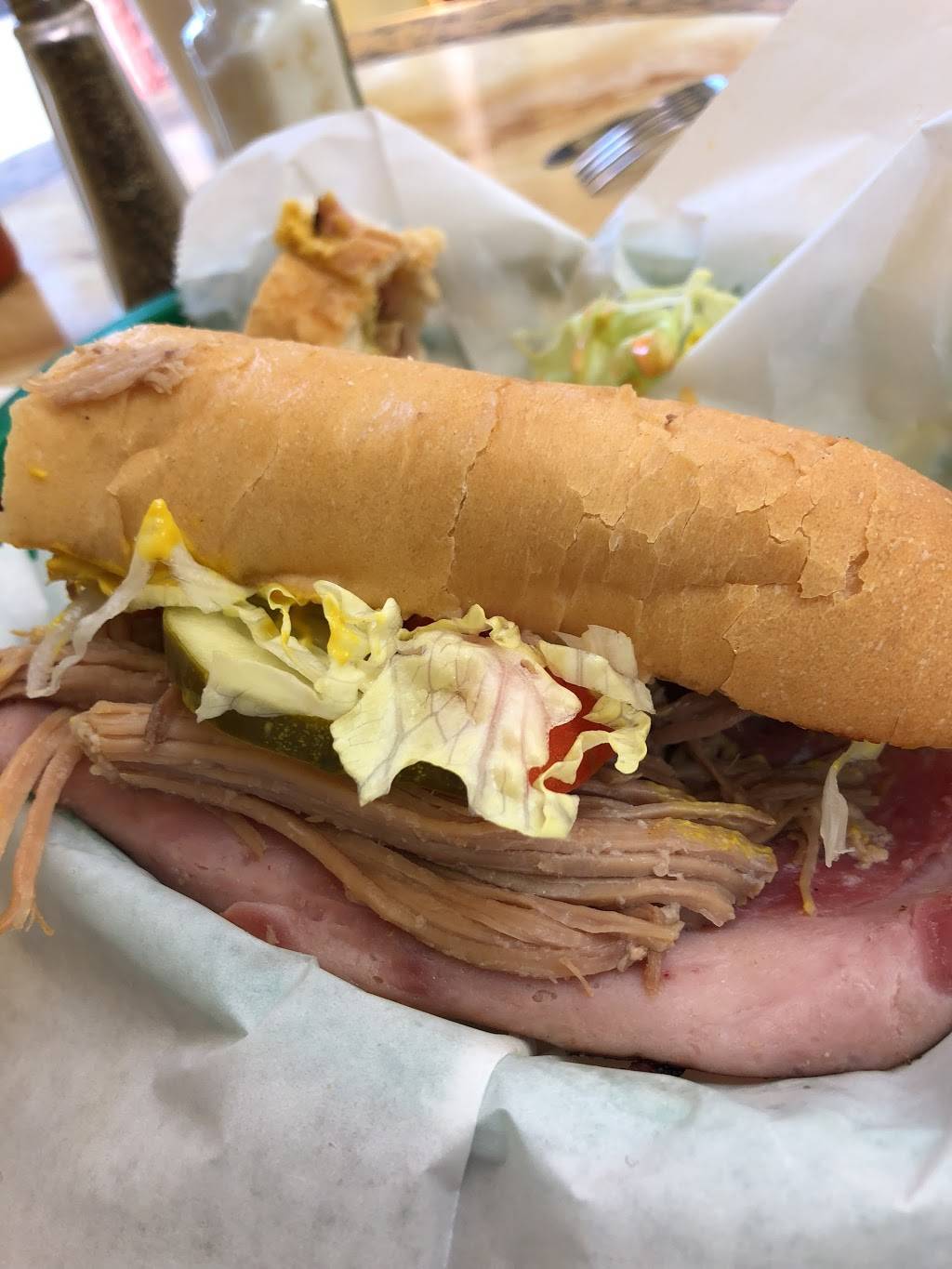 La Bamba Restaurant | restaurant | 4815 W Laurel St, Tampa, FL 33607, USA | 8132872575 OR +1 813-287-2575