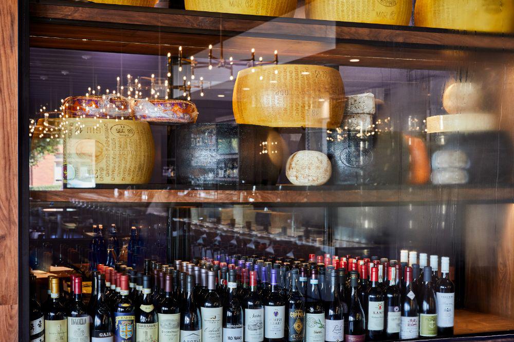 Forma Restaurant & Cheese Bar Venice | restaurant | 110 Navy St, Venice, CA 90291, USA | 4243302464 OR +1 424-330-2464