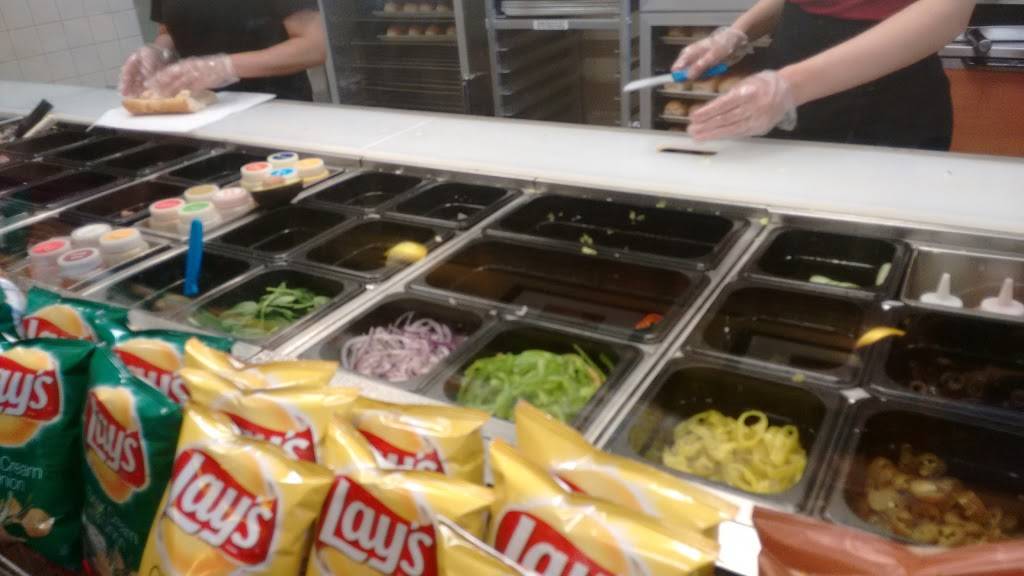 Subway Restaurants | restaurant | Pavillion S/C, 2449 N Naglee Rd #6B, Tracy, CA 95304, USA | 2098327660 OR +1 209-832-7660