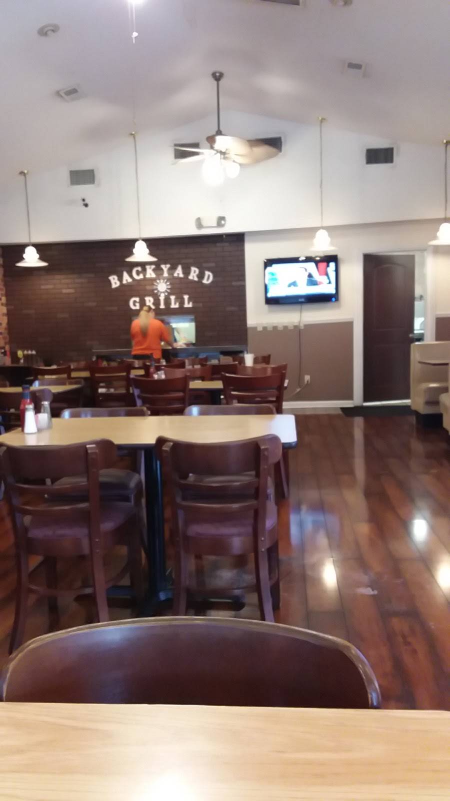 Backyard Grill | restaurant | 725 Bluff City Hwy, Bristol, TN 37620, USA | 4237646632 OR +1 423-764-6632