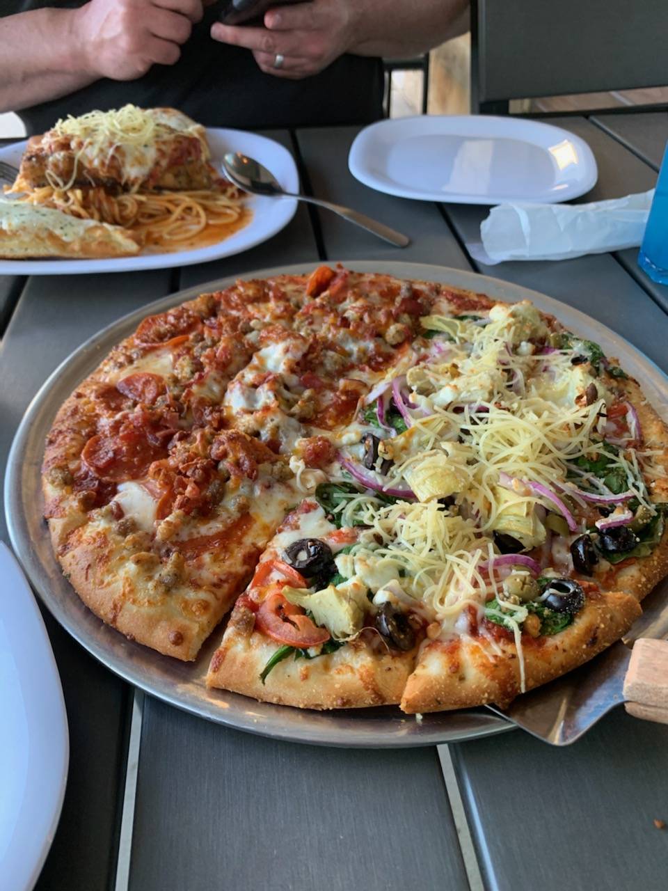 Crust Pizza Co. | restaurant | 9920 Gaston Rd #200, Katy, TX 77494, USA | 2813469527 OR +1 281-346-9527