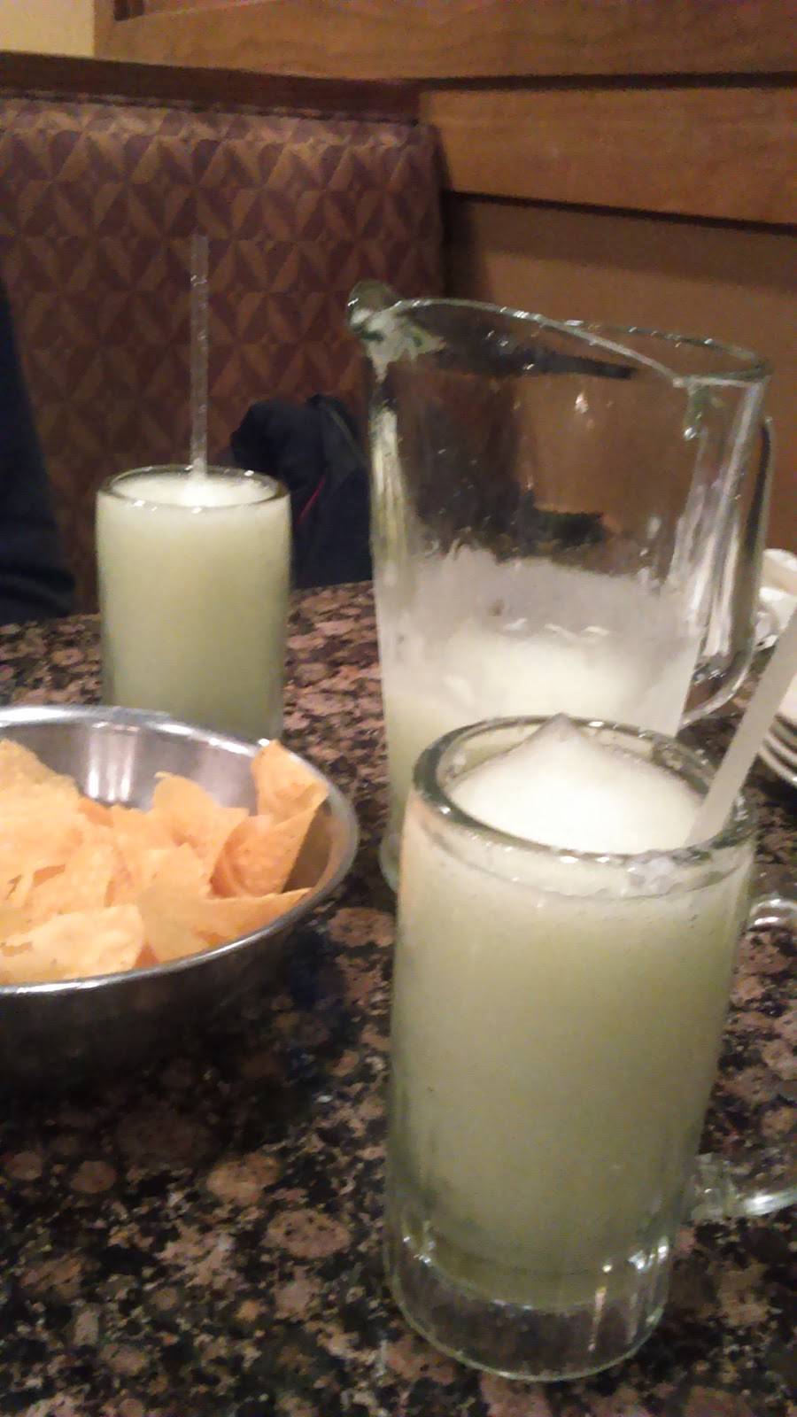 El Chico Cafe | restaurant | 1511 E U.S. Hwy 377, Granbury, TX 76048, USA | 8175738833 OR +1 817-573-8833