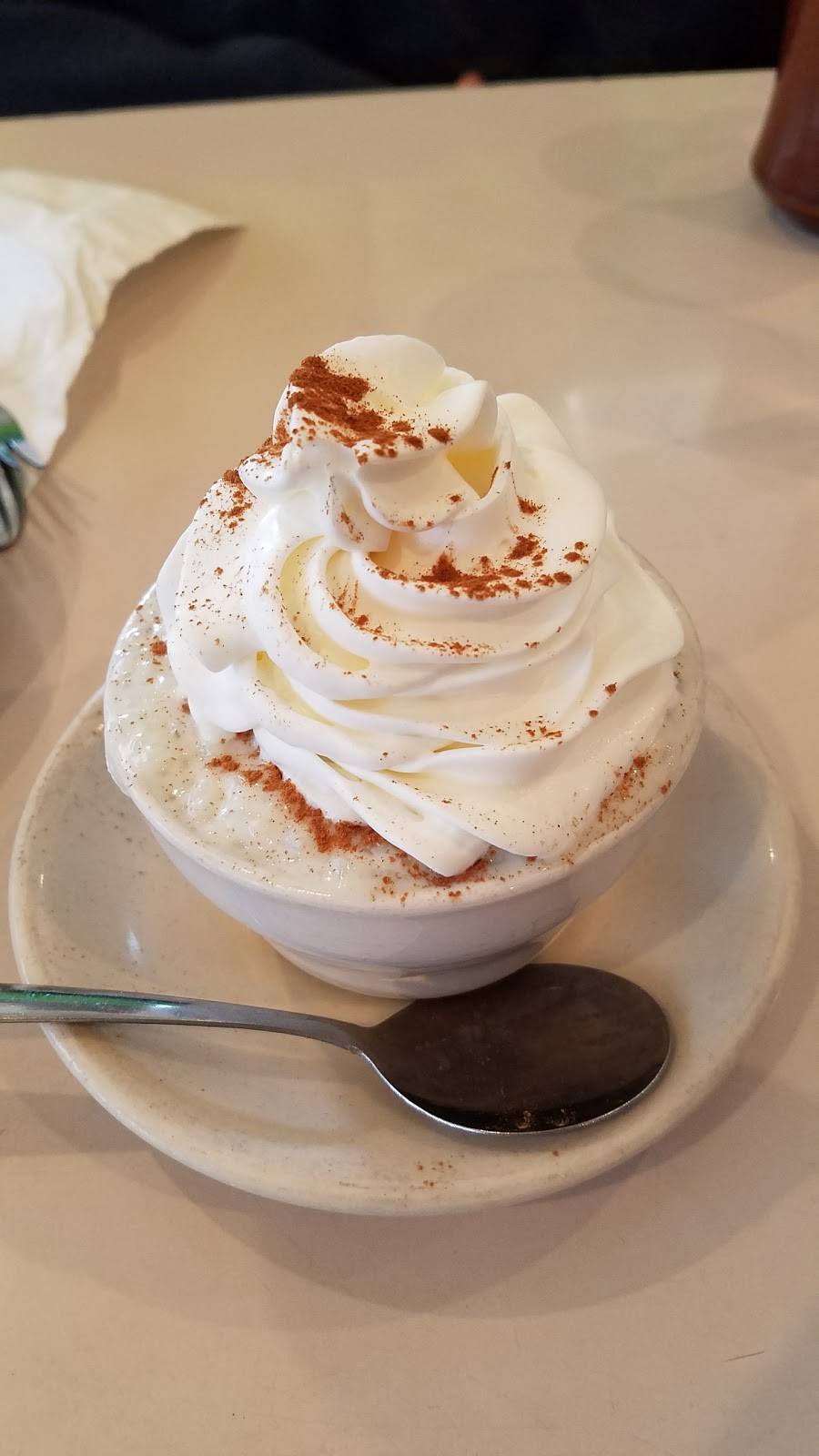 Bennys Family Dining | restaurant | 1952 S Industrial Hwy, Ann Arbor, MI 48104, USA | 7346636302 OR +1 734-663-6302