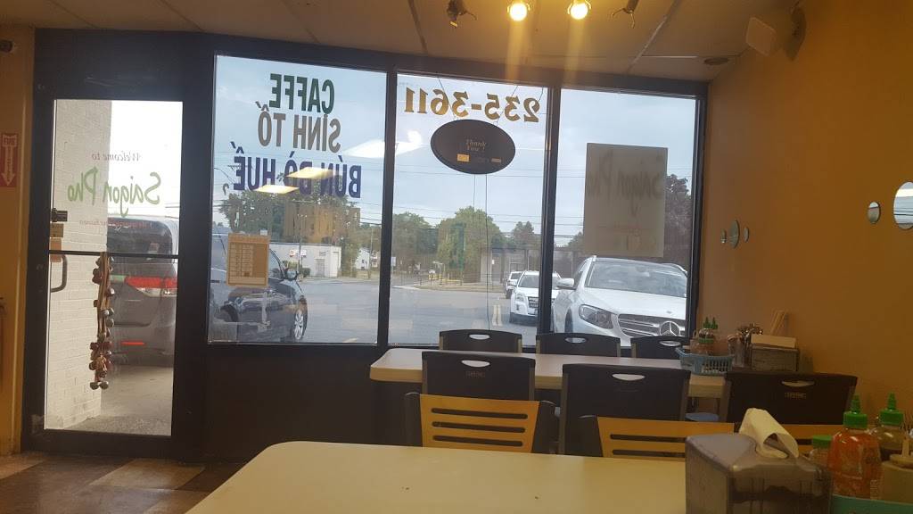 Saigon Pho | restaurant | 1384 Lyell Ave, Rochester, NY 14606, USA | 5852353611 OR +1 585-235-3611