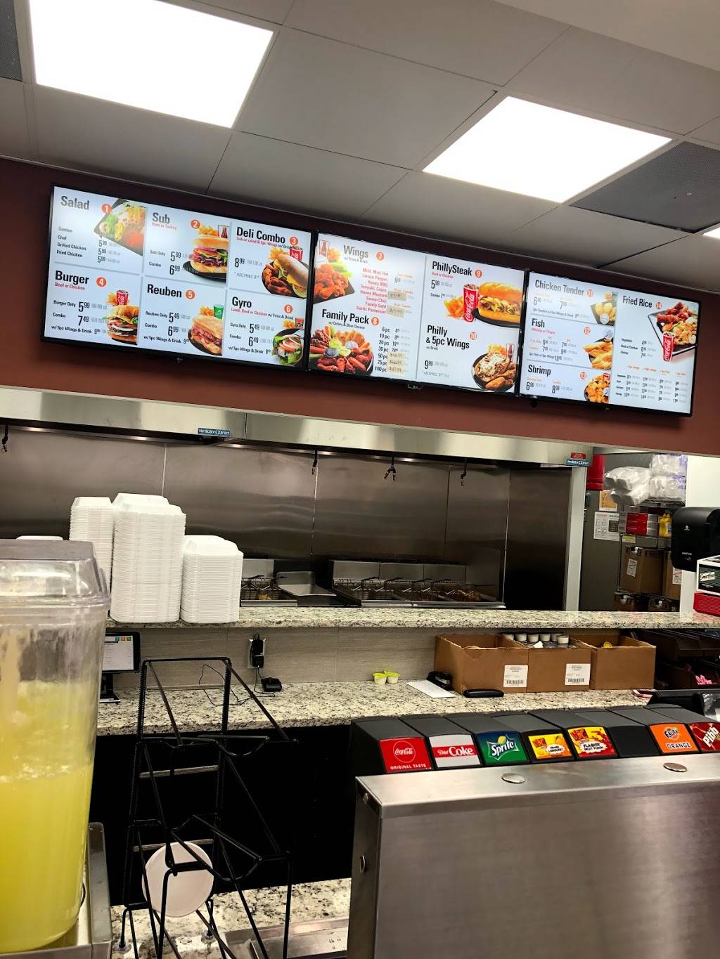 American Deli Chantilly | restaurant | 10255 Chantilly Pkwy, Montgomery, AL 36117, USA | 3345931762 OR +1 334-593-1762