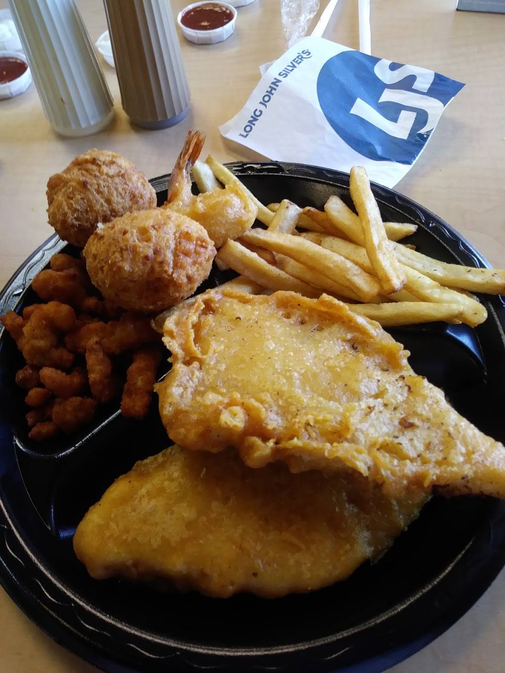 Long John Silvers | restaurant | 105 N Expy, Griffin, GA 30224, USA | 7702287078 OR +1 770-228-7078