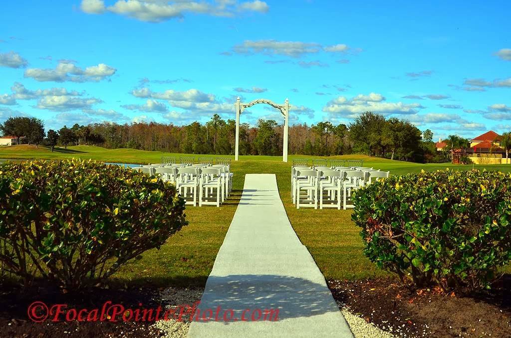 Stoneys Restaurant at Stoneybrook | restaurant | 2900 Northampton Ave, Clubhouse, Orlando, FL 32828, USA | 4073841712 OR +1 407-384-1712