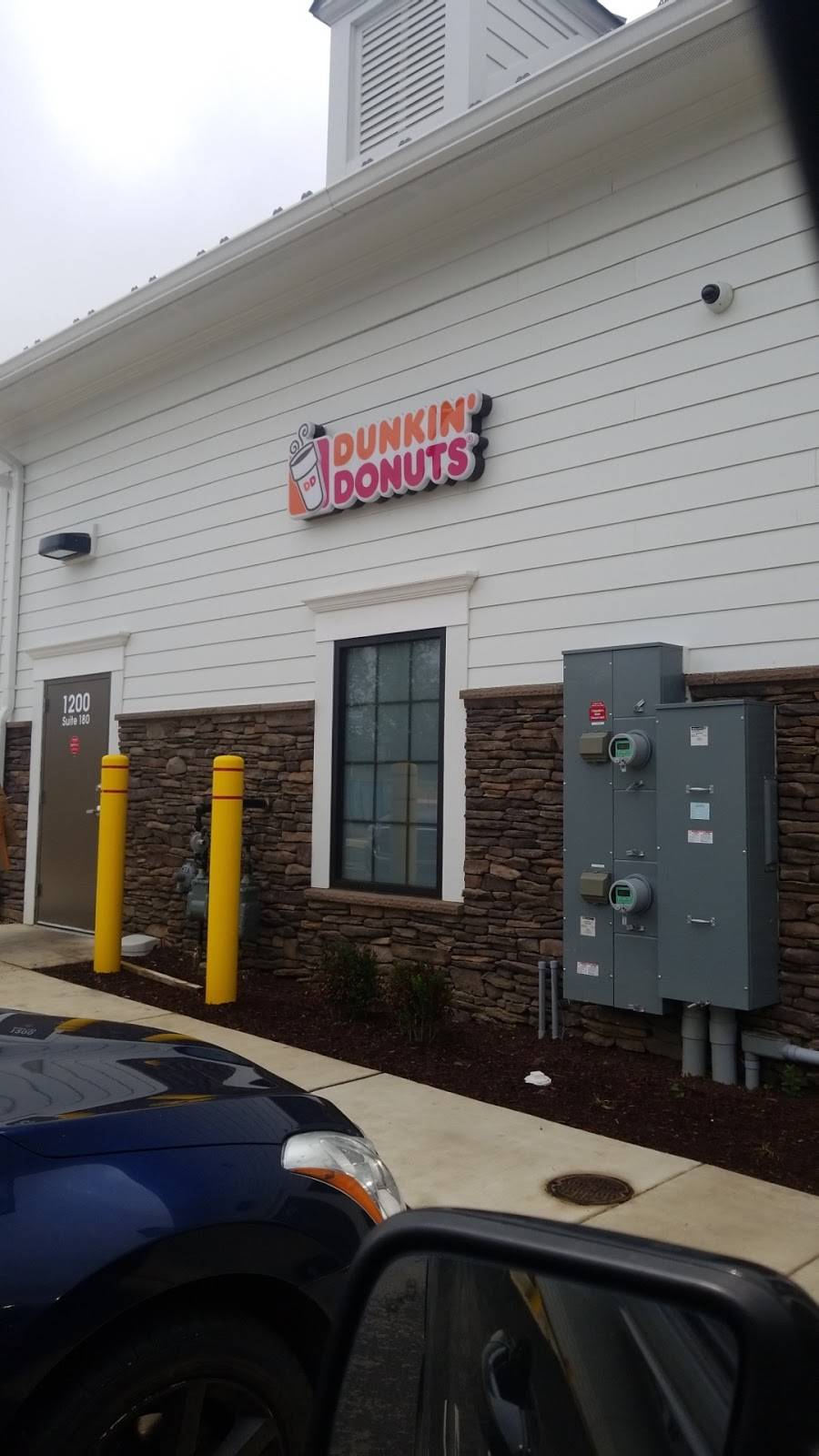 Dunkin | cafe | 1200 Wolf Rock Drive Suite 180, Purcellville, VA 20132, USA | 5404413806 OR +1 540-441-3806