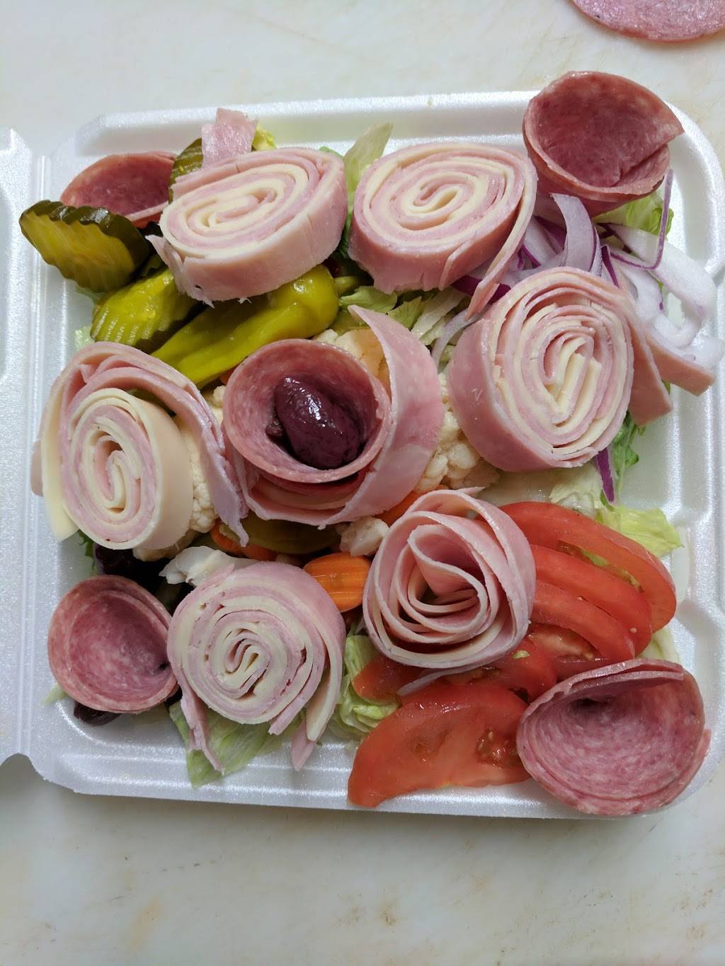 Carinis Pizza Subs & Pasta | restaurant | 356 Romancoke Rd Rt 8, Stevensville, MD 21666, USA | 4106042501 OR +1 410-604-2501