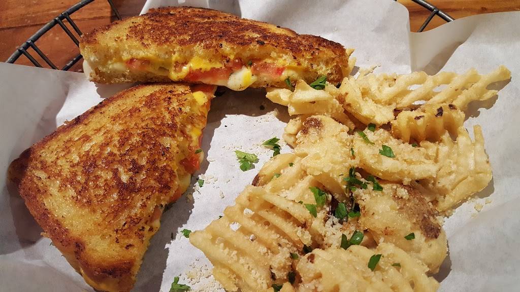 Skips Kitchen | restaurant | 4717 El Camino Ave, Carmichael, CA 95608, USA | 9165140830 OR +1 916-514-0830