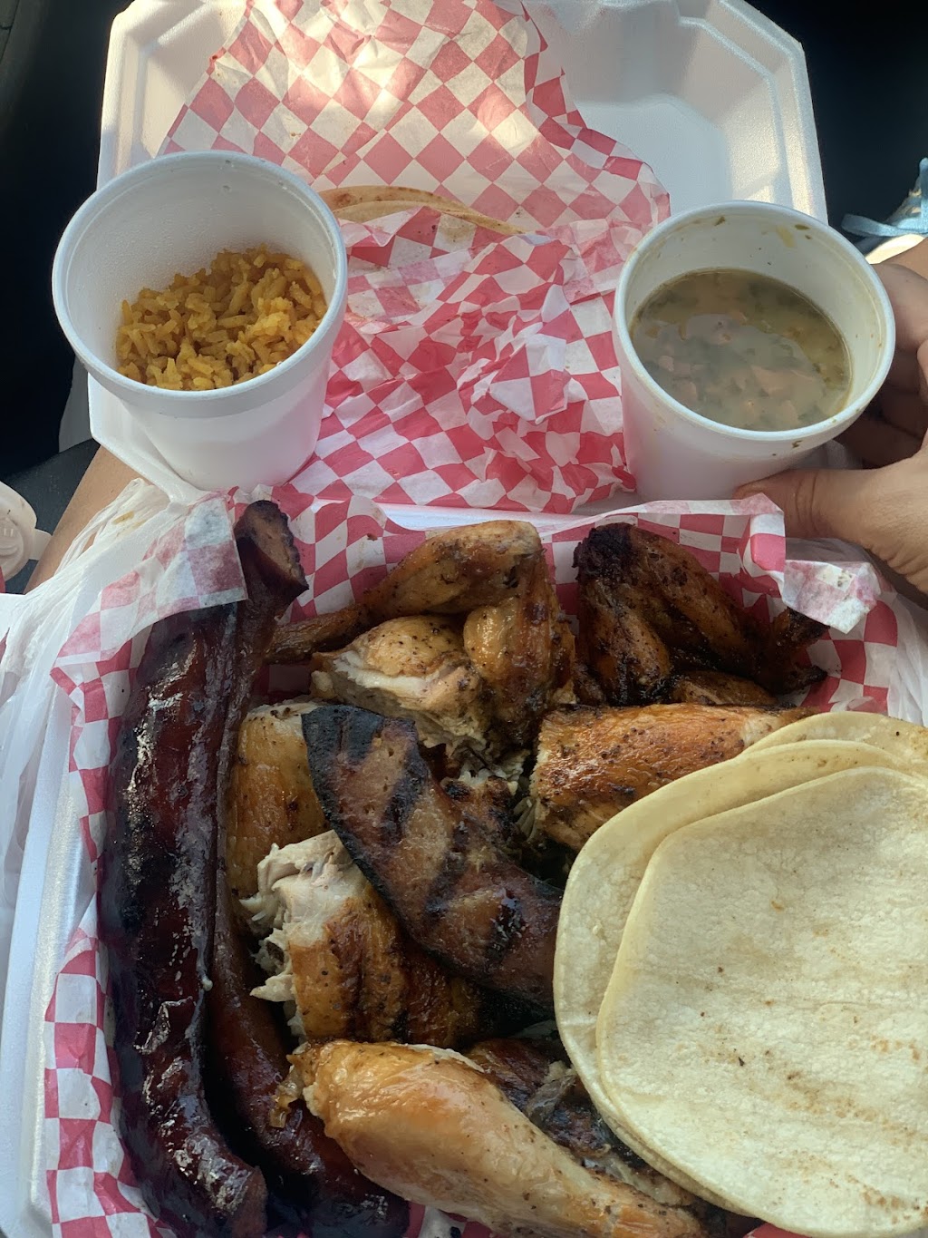 Sinton Pollo Hut | restaurant | 502 E Sinton St, Sinton, TX 78387, USA | 3616664230 OR +1 361-666-4230