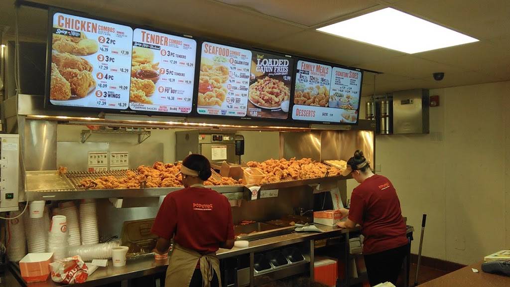 Popeyes Louisiana Kitchen | restaurant | 14747 Lorain Ave, Cleveland, OH 44111, USA | 2162520770 OR +1 216-252-0770