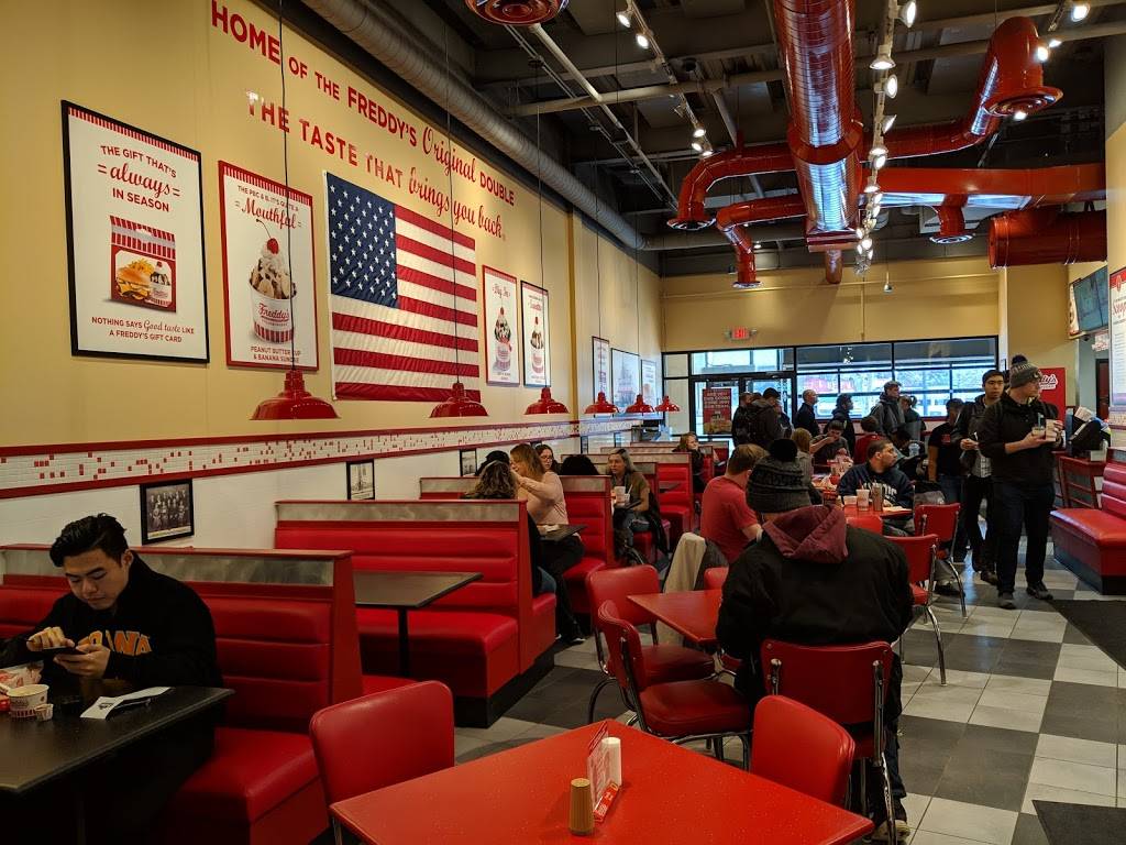 Freddys Frozen Custard & Steakburgers | restaurant | 201 S Clinton St Suite 146, Iowa City, IA 52240, USA | 3195196400 OR +1 319-519-6400