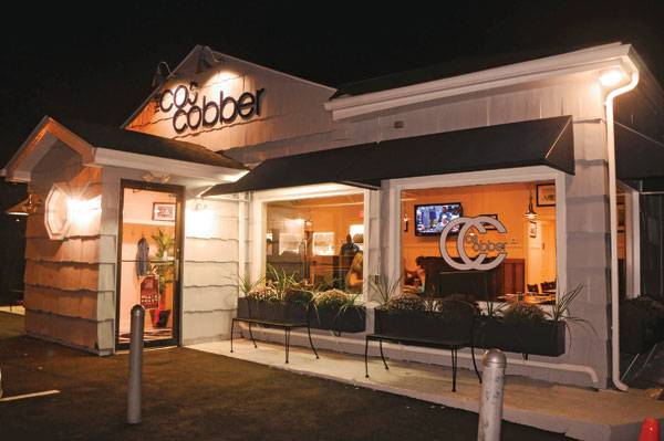 The Cos Cobber | restaurant | 31 E Putnam Ave, Cos Cob, CT 06807, USA | 2039921333 OR +1 203-992-1333