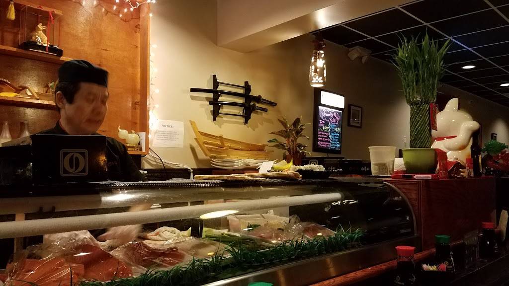 Ikaho Sushi Japanese Restaurant | restaurant | 7965 FL-50 #900, Groveland, FL 34736, USA | 3525578988 OR +1 352-557-8988