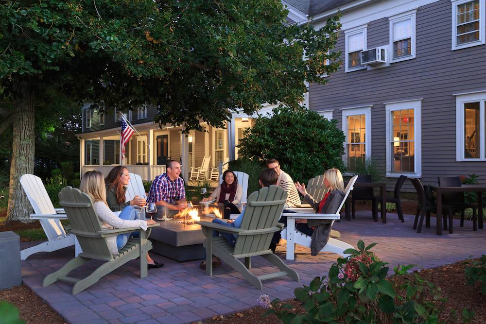 Chatham Wine Bar | restaurant | 359 Main St #2, Chatham, MA 02633, USA | 5089451468 OR +1 508-945-1468