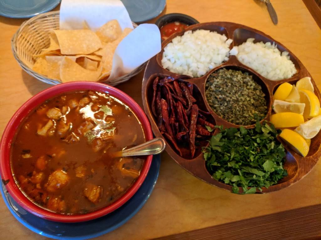 Las Glorias Grill | restaurant | 7835 N 19th Ave, Phoenix, AZ 85021, USA | 6029448457 OR +1 602-944-8457