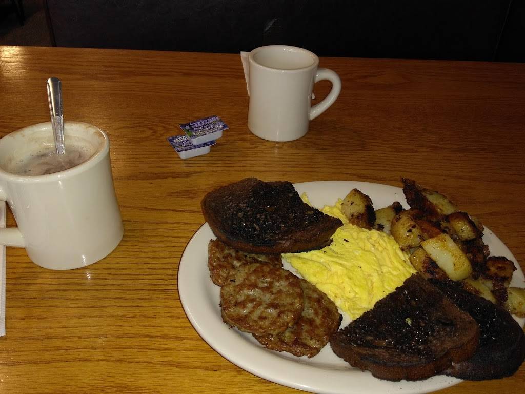 Howard Street Diner | restaurant | 142 Howard St, Brockton, MA 02302, USA | 5085865799 OR +1 508-586-5799