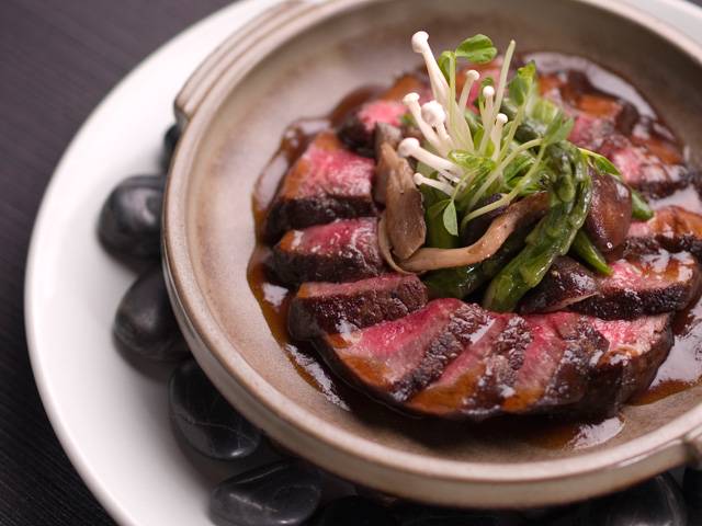 Gramercy Tavern | restaurant | 42 E 20th St, New York, NY 10003, USA | 2124770777 OR +1 212-477-0777