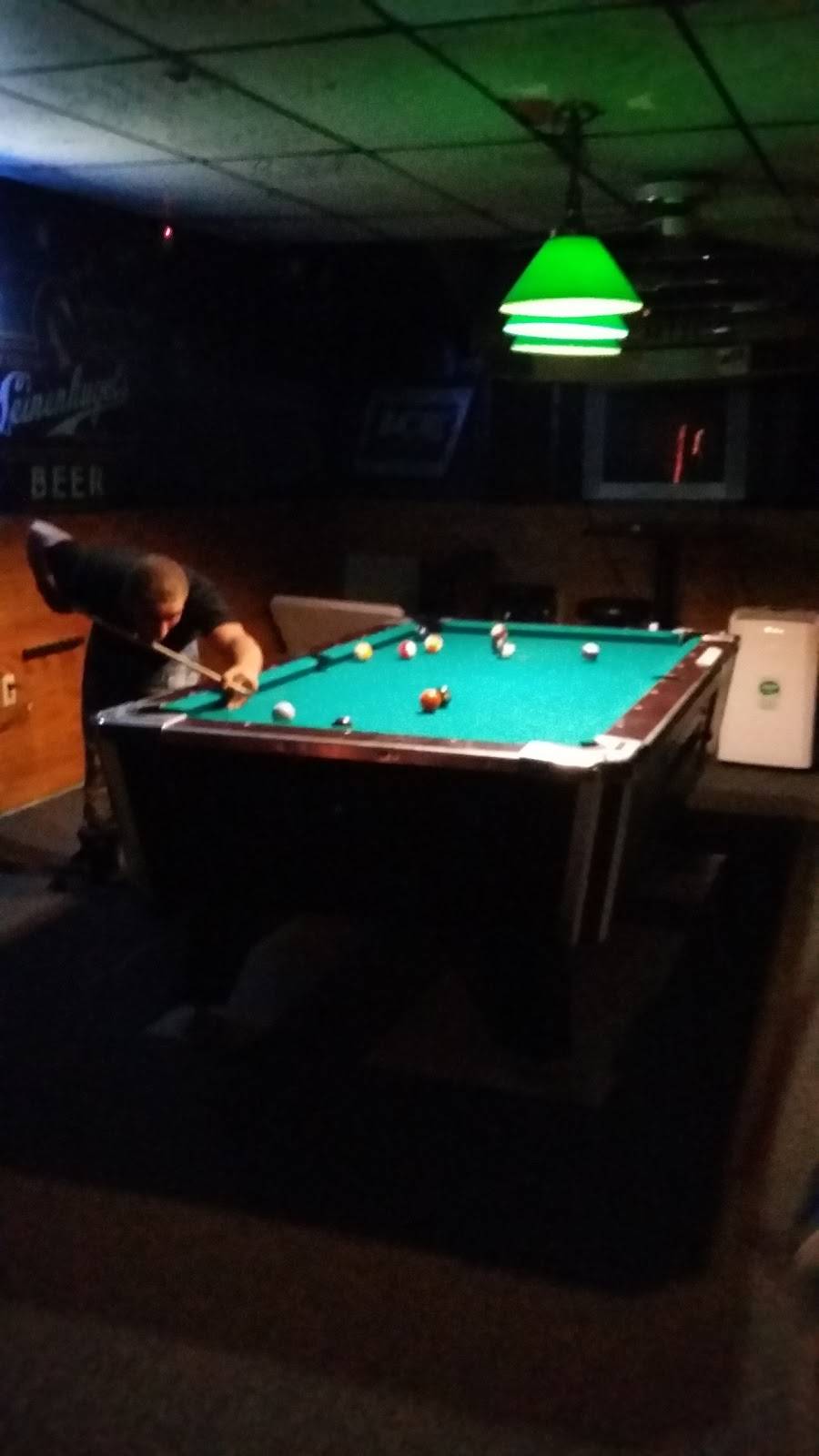 Dan & Sandys Settle Inn | meal takeaway | 703 Lake Ave, Elyria, OH 44035, USA | 4403235966 OR +1 440-323-5966