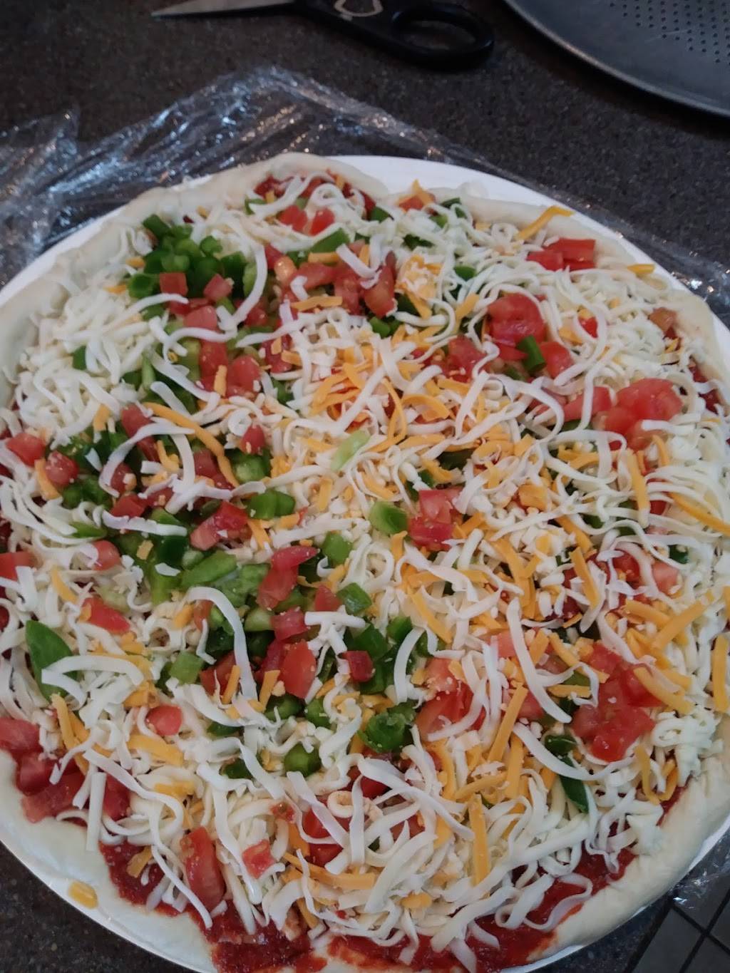 Papa Murphys Take N Bake Pizza | meal takeaway | 6077 Coffee Rd, Bakersfield, CA 93308, USA | 6615897272 OR +1 661-589-7272