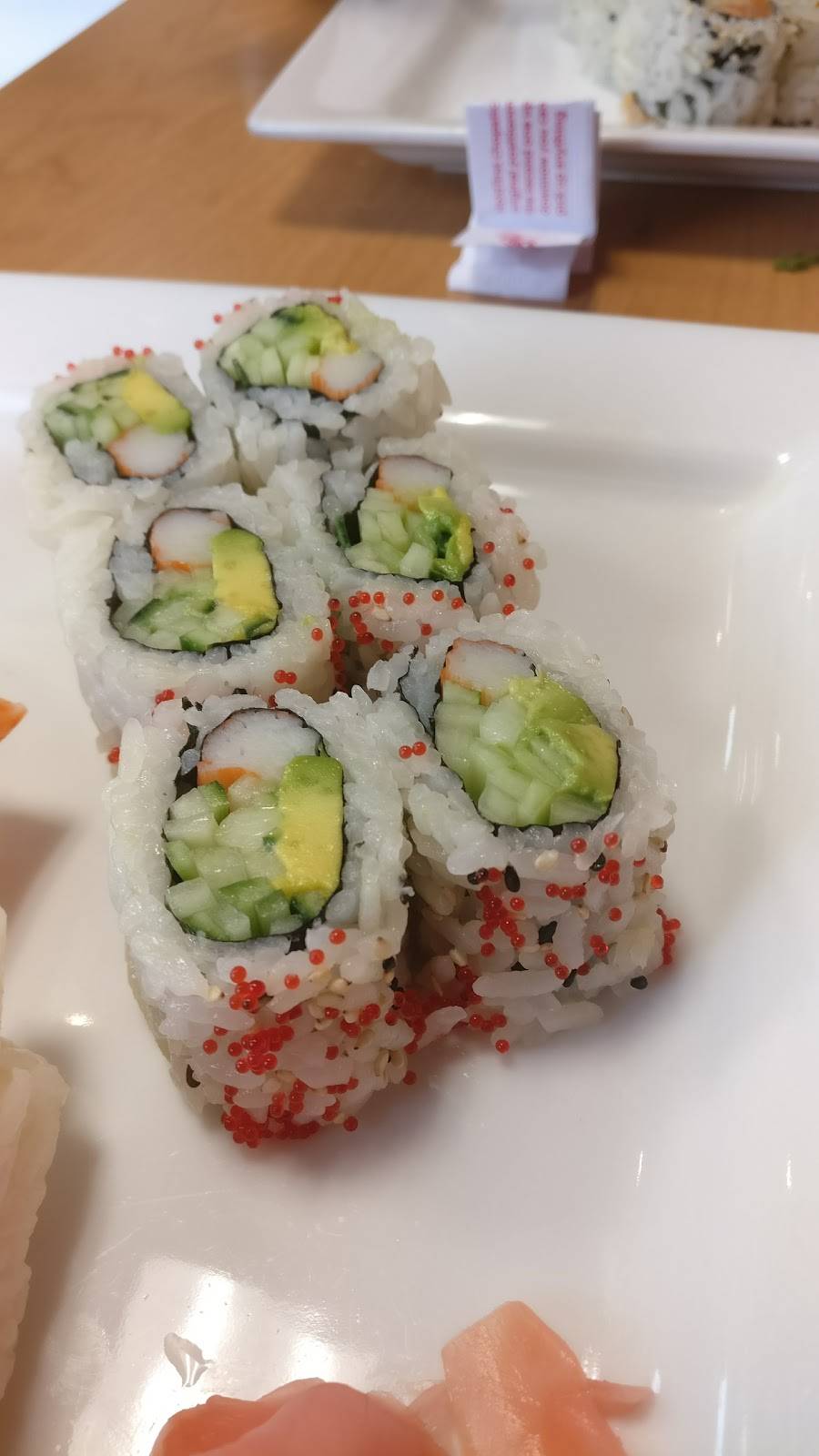 Oishi Sushi | restaurant | 10 Royal Orchard Blvd Unit 9, Thornhill, ON L3T 3C3, Canada | 9057318861 OR +1 905-731-8861