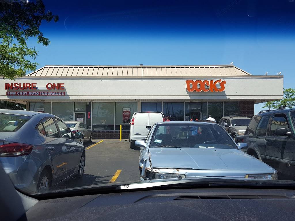 Docks | restaurant | 112 W 87th St, Chicago, IL 60620, USA | 7737230055 OR +1 773-723-0055