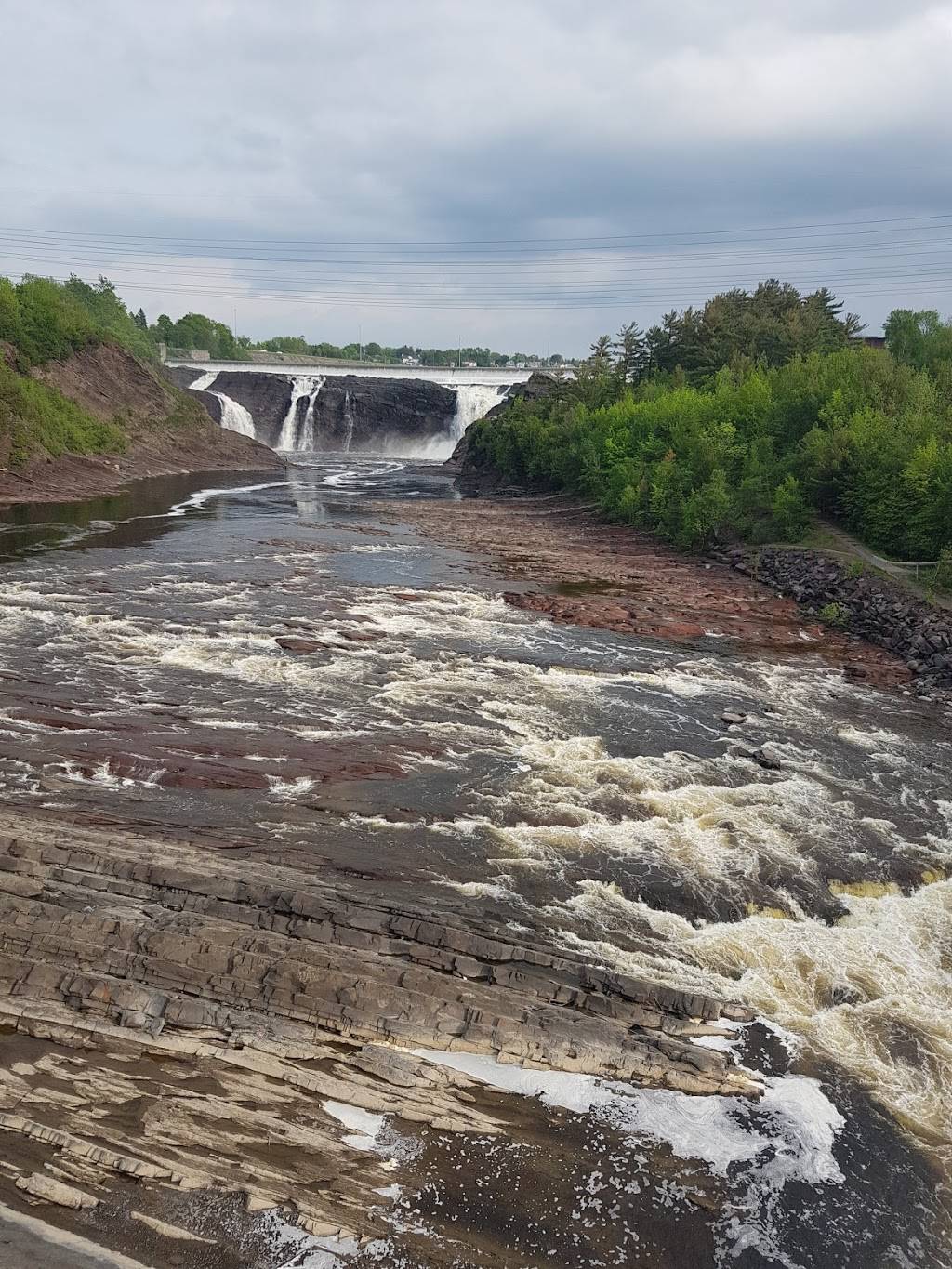 Double Fringale (La) | restaurant | 3300 avenue Joseph-Hudon, Charny, QC G6X 2T2, Canada | 4188326000 OR +1 418-832-6000